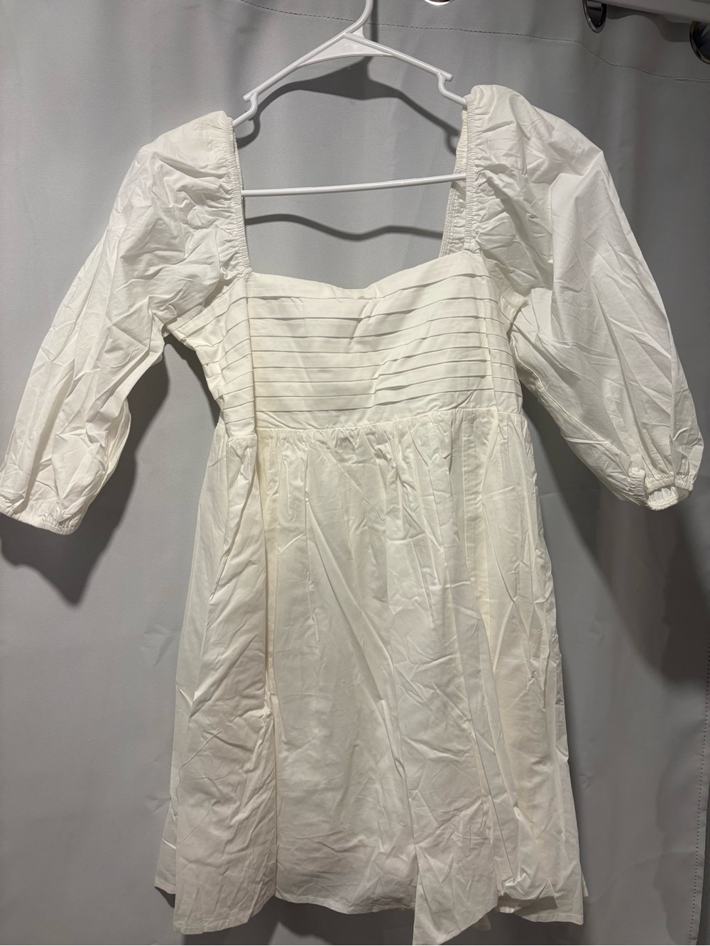 Francesca's Cream Pintuck Puff Sleeve Mini Dress